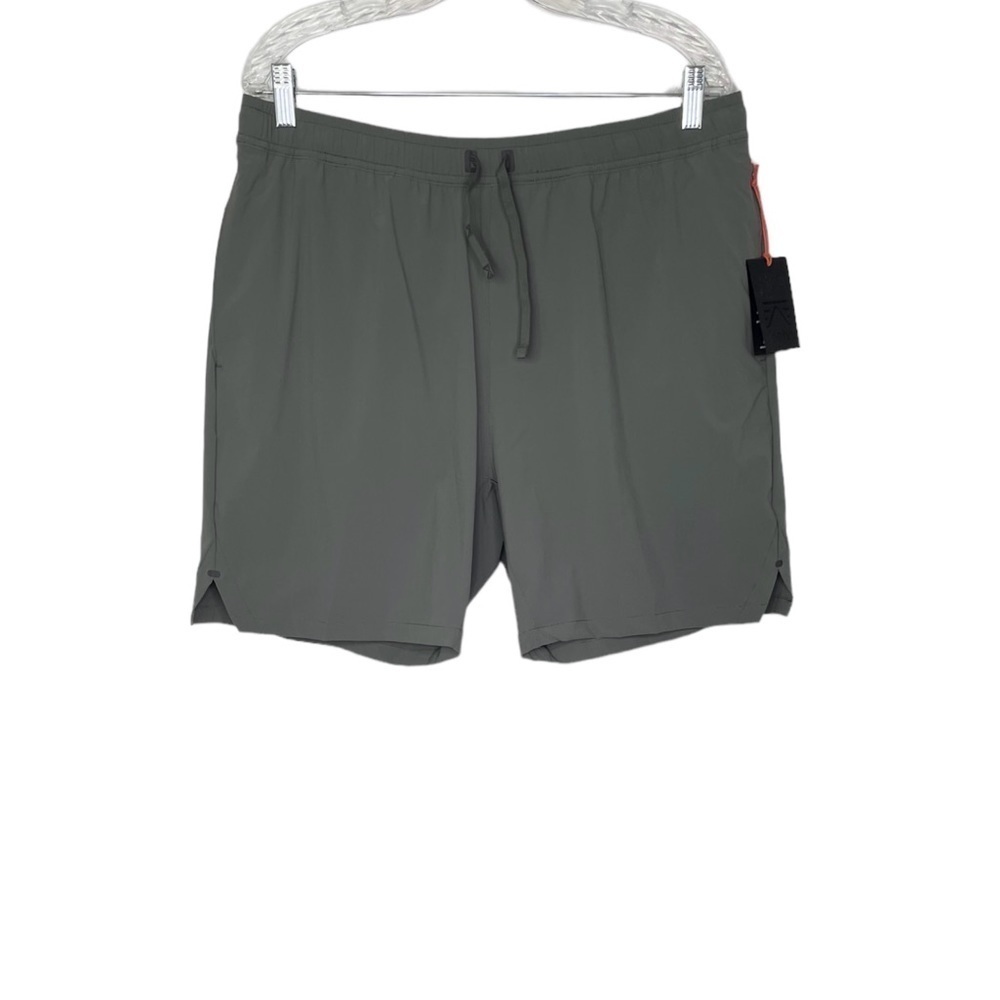 Foehn Men's Harper Hybrid Adventure Short Gray NWT